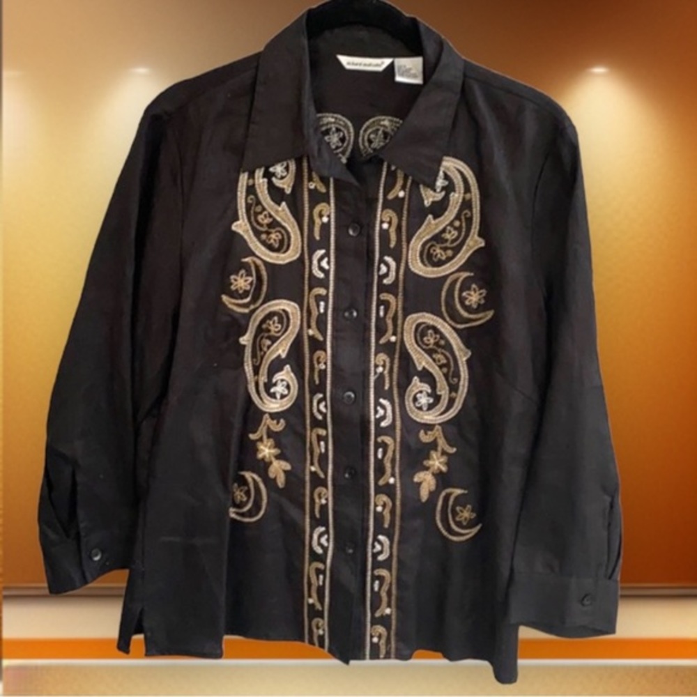 Richard Malcolm 100% Linen Embroidered Paisley Shirt